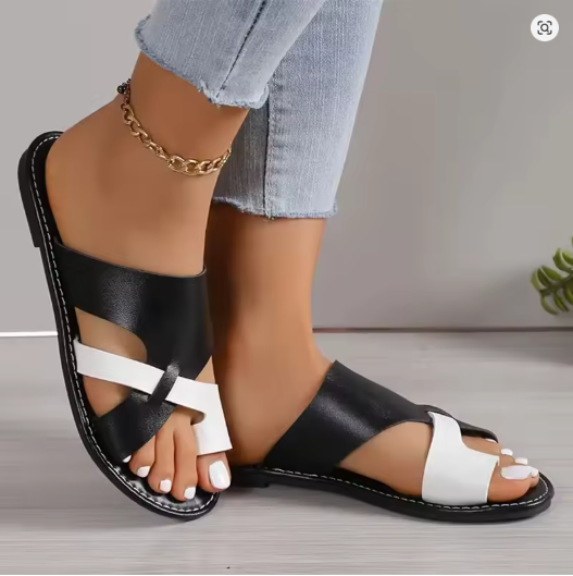 صندالة نسائية أنيقة